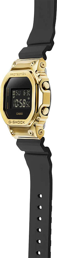 Часы Casio G-Shock GM-5600G-9DR (GM-5600G-9) — Япония, электронные