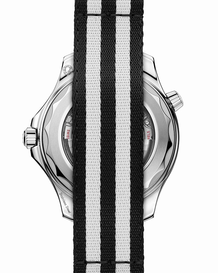 Часы Omega Seamaster Diver 300M 210.32.42.20.01.005 — механические, металл сталь