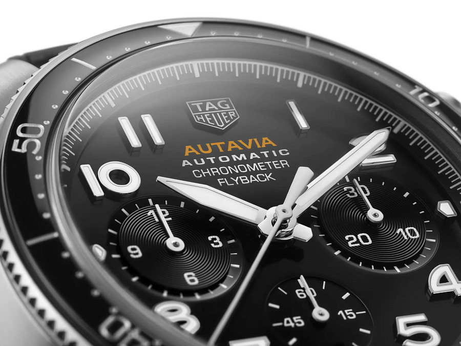 Часы TAG Heuer Autavia CBE511A.FC8279 — Швейцария, механические