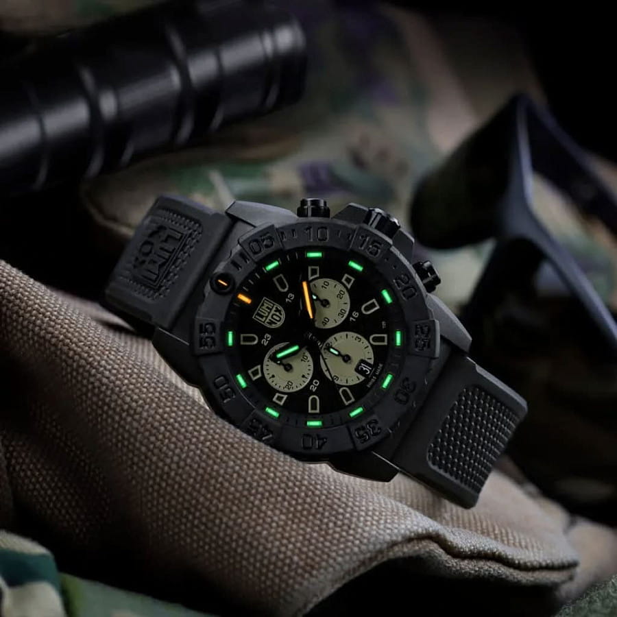 Часы Luminox Navy SEAL Chronograph 3580 Series XS.3587 — Швейцария, кварцевые