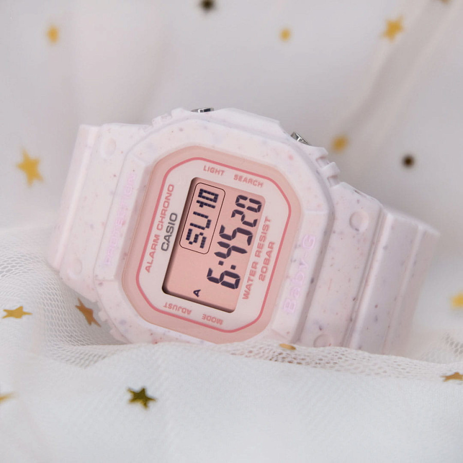 Часы Casio Baby-G BGD-560CR-4 — женские, пластик