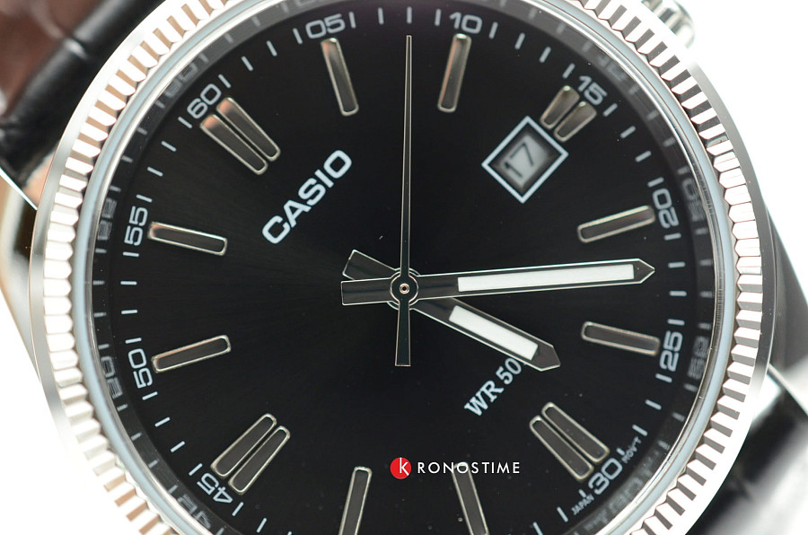 Часы Casio Collection MTP-1302PL-1AVEF — мужские, кожаный