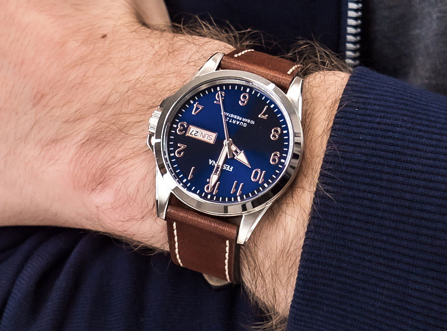 Часы Festina Classics F20358/B — кварцевые, металл сталь