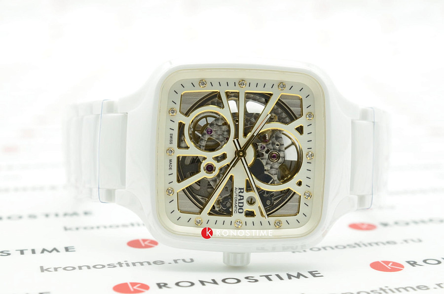 Часы Rado True Square Automatic Open Heart R27073702 — мужские, высокотехнологичная керамика + титан