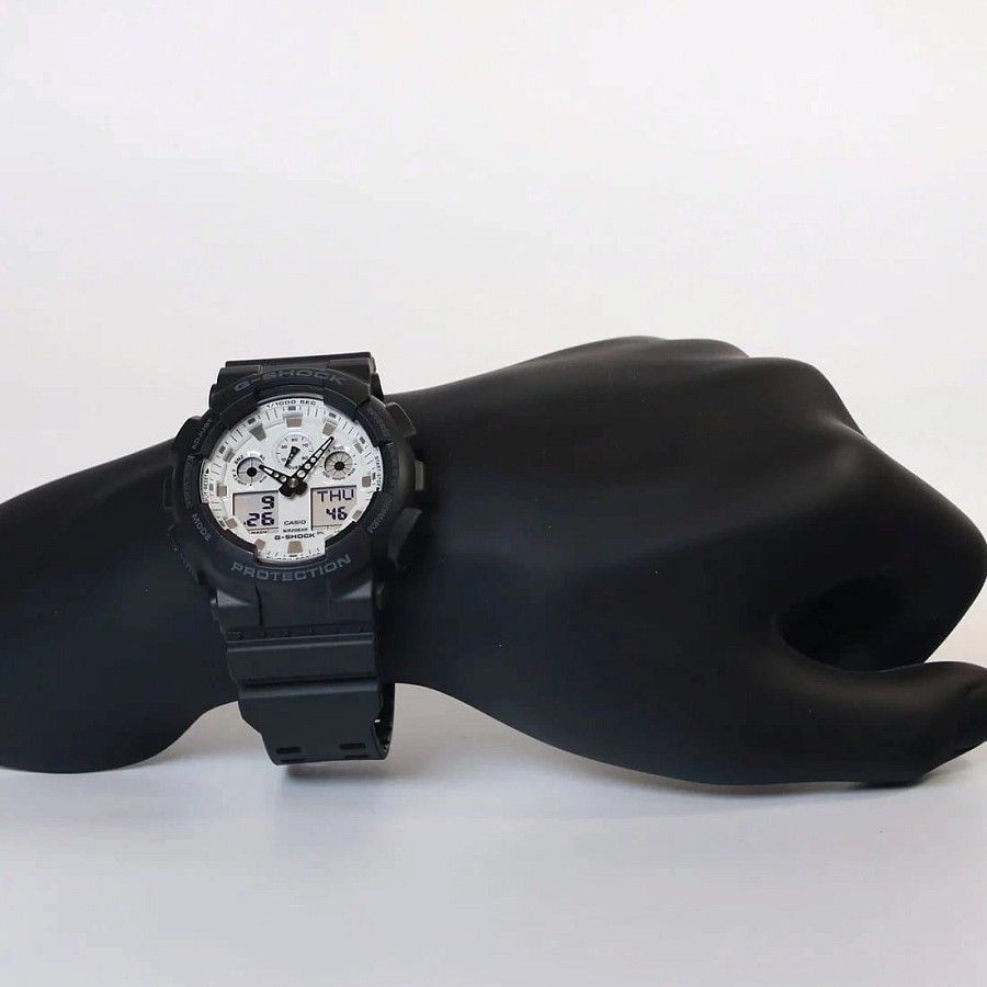 Часы Casio G-Shock GA-100WD-1A — пластик, Япония