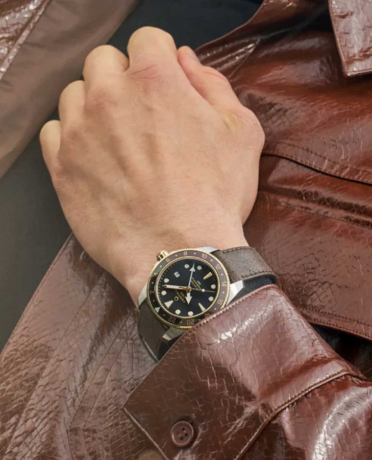 Часы Certina DS Action Diver C032.929.26.051.00 — мужские, кожаный