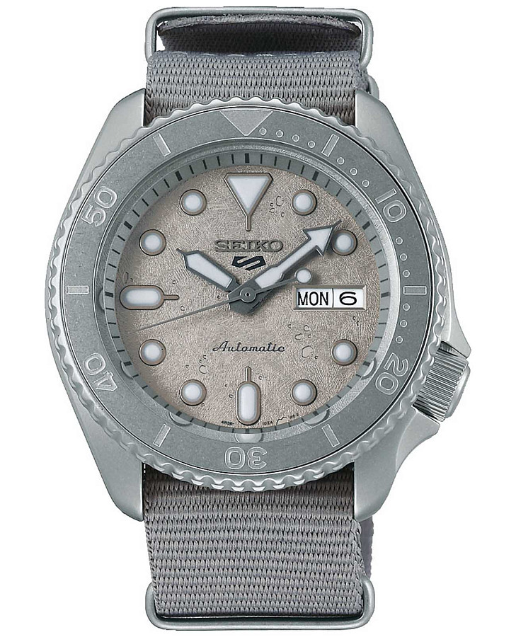 Часы Seiko 5 Sports SRPG61K1S — мужские, серый