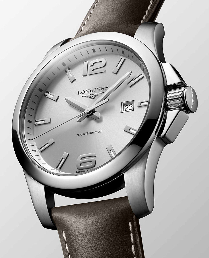 Часы Longines Conquest L3.760.4.76.5 — кожаный, мужские