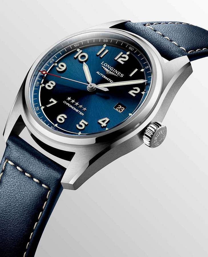 Часы Longines Spirit L3.810.4.93.0 — синий, сталь