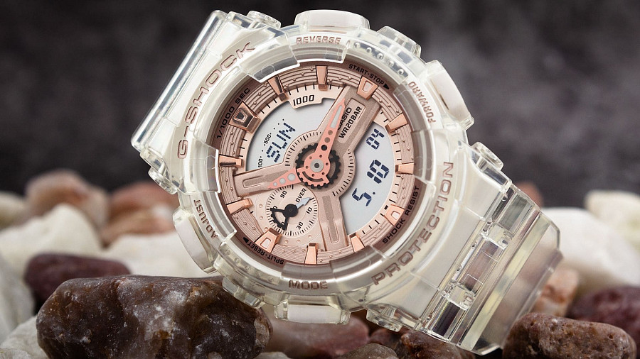 Часы Casio G-Shock GMA-S110SR-7A — женские, пластик