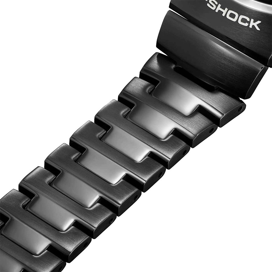 Часы Casio G-Shock AWM-500-1ADR — артикул AWM-500-1ADR