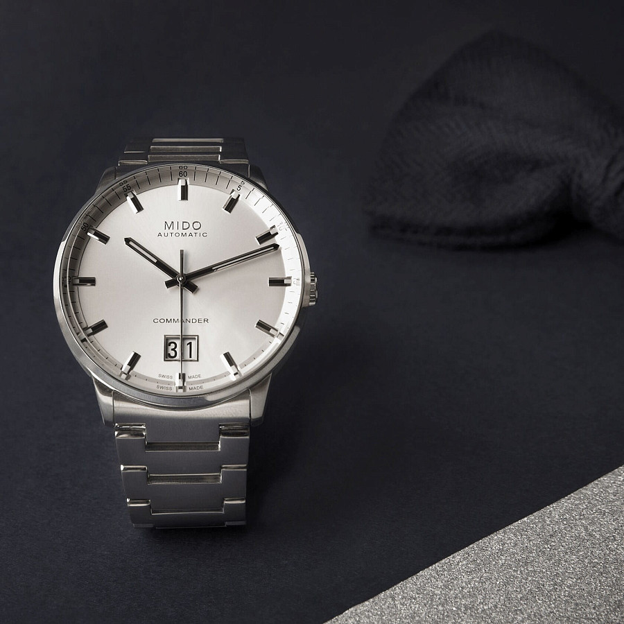 Часы Mido Commander Big Date M021.626.11.031.00 — серебристый, металл сталь