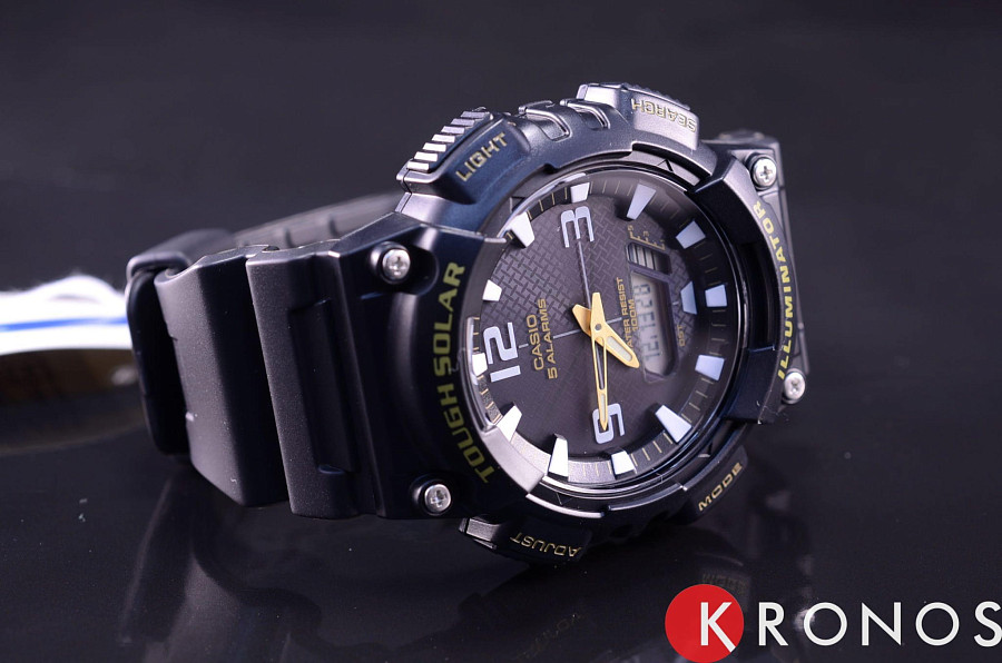 Часы Casio Collection AQ-S810W-1BVDF (AQ-S810W-1B) — кварцевые, пластик