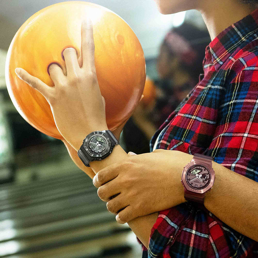Часы Casio G-Shock GM-2100MF-5ADR (GM-2100MF-5A) — каучук, мужские