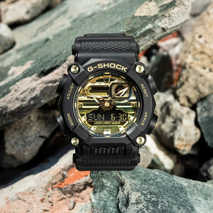 Часы Casio G-Shock GA-900AG-1A — золотистый, карбон