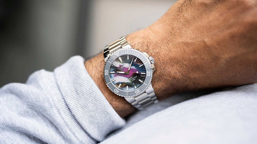 Часы Oris Aquis Date Upcycle 01 733 7787 4150-07 8 22 04PEB — Швейцария, механические