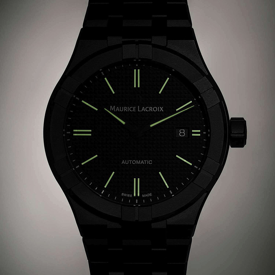 Часы Maurice Lacroix Aikon Automatic AI6008-CRM22-330-2 — керамика, мужские