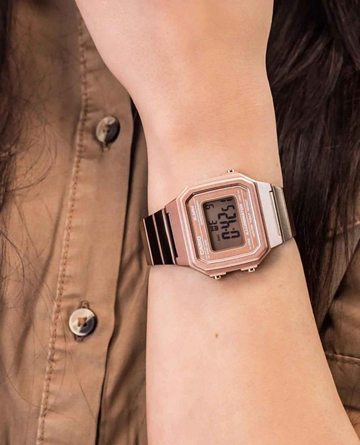 Часы Casio Collection B650WC-5ADF (B650WC-5A) — пластик, Япония
