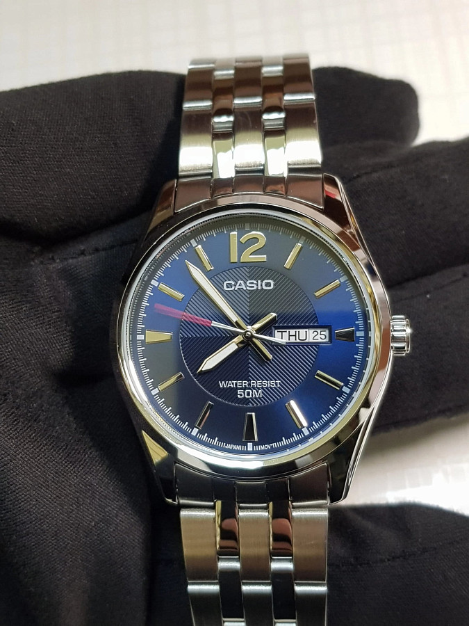Часы Casio Collection MTP-1335D-2AVDF (MTP-1335D-2A) — кварцевые, Япония, мужские