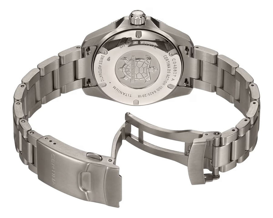 Часы Certina DS Action Diver C048.807.44.081.00 — мужские, титановый