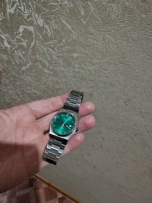 Фото покупателя: Швейцарские наручные часы Tissot PRX 35 mm T137.210.11.081.00