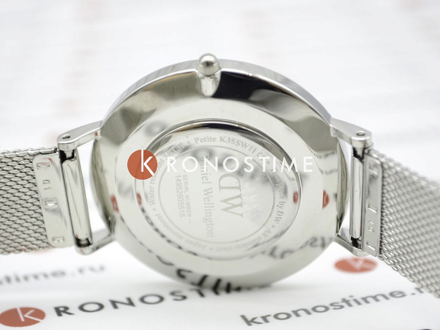 Часы Daniel Wellington Petite Sterling DW00100306 — белый, металл сталь