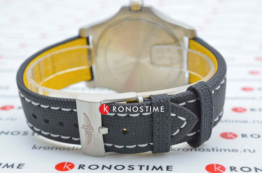 Часы Breitling Avenger Automatic 43 A17318101B1X1 — механические, Швейцария, мужские