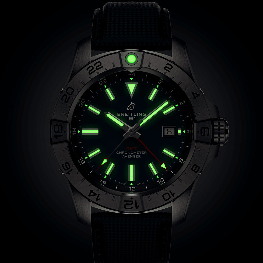 Часы Breitling Avenger Automatic GMT 44 A32320101C1X1 — Швейцария, механические
