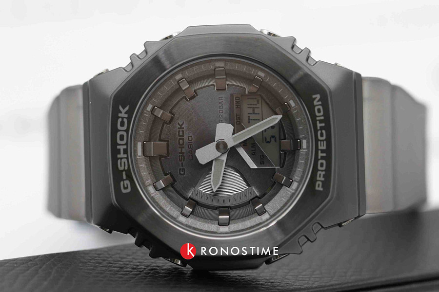 Часы Casio G-Shock GM-S2100MF-1A — женские, серый