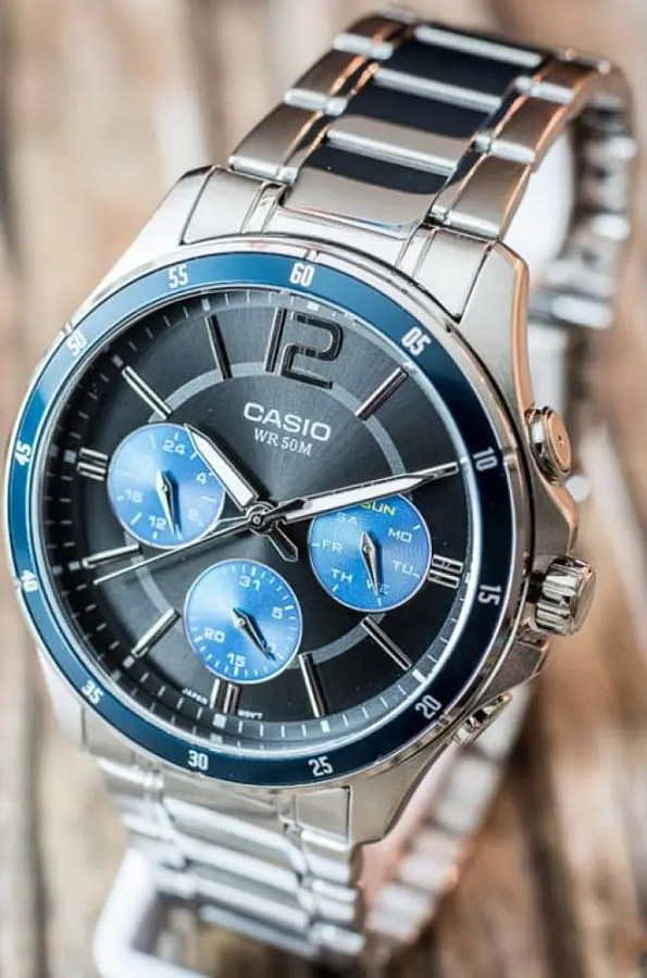Часы Casio Collection MTP-1374D-2AVDF (MTP-1374D-2A) — мужские, серебристый