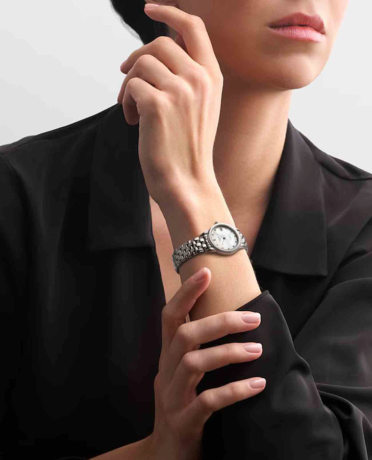 Часы Longines Flagship L4.274.4.87.6 — нержавеющая сталь, женские