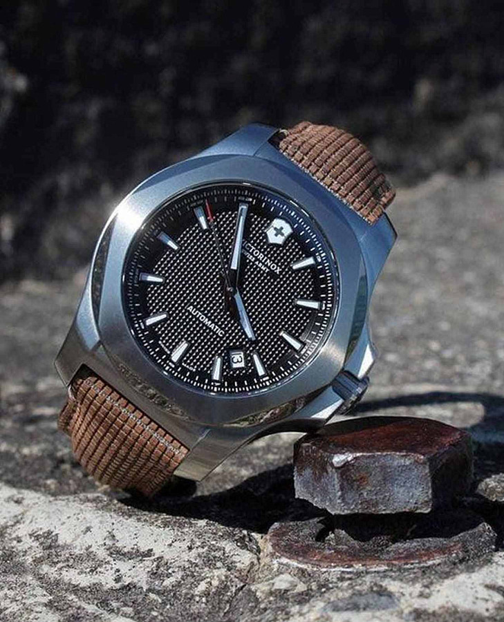 Часы Victorinox I.N.O.X. 241836 — артикул 241836