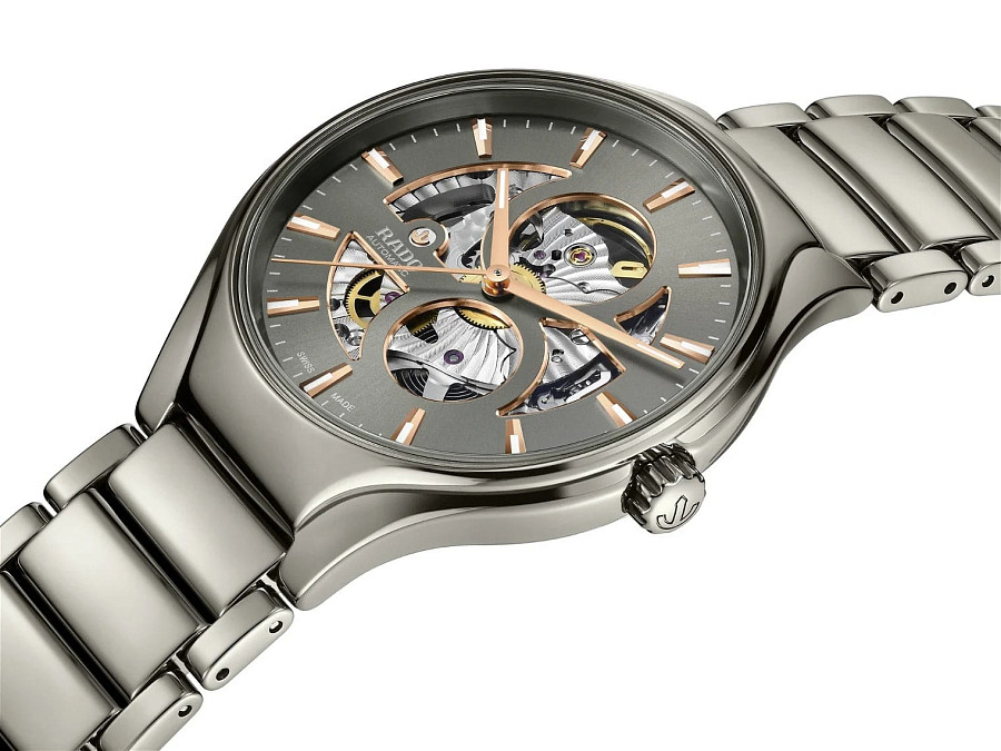 Часы Rado True Round Open Heart R27108112 — механические, керамика