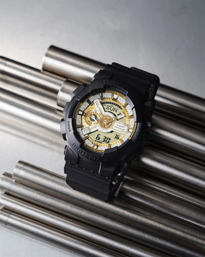 Часы Casio G-Shock GA-110CD-1A9DR (GA-110CD-1A9) — пластик, мужские