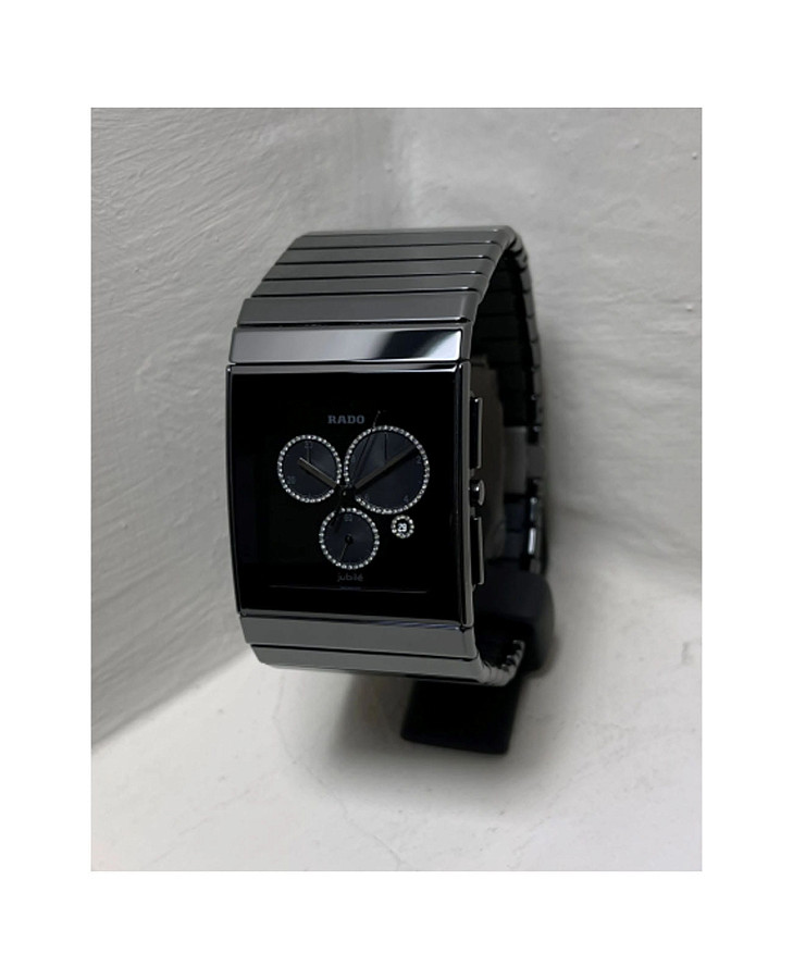 Часы Rado Ceramica R21714702 — кварцевые, керамика