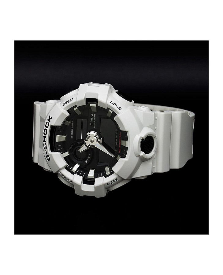 Часы Casio G-Shock GA-700-7ADR (GA-700-7A) — Япония, электронные