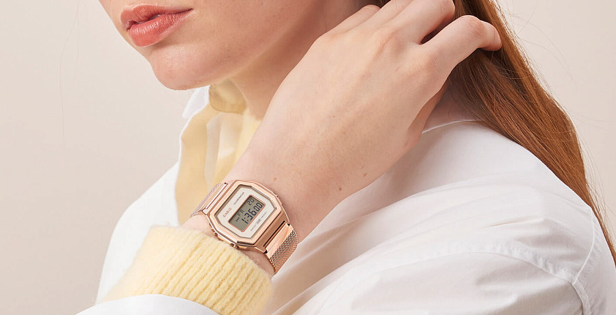 Часы Casio Collection A1000MCG-9 — сталь металл, сталь с ip покрытием