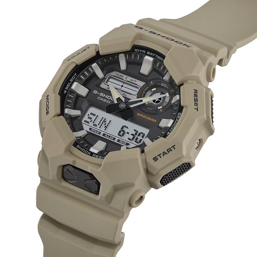 Часы Casio GA-010-5A — кварцевые, пластик карбон