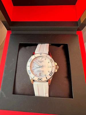 Фото покупателя: Швейцарские наручные часы Tissot Seastar 1000 T120.210.17.116.00 с хронографом