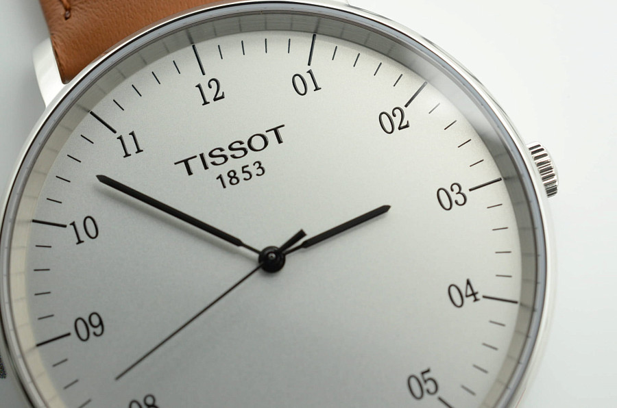 Часы Tissot Everytime Large T109.610.16.037.00 — Швейцария, кварцевые