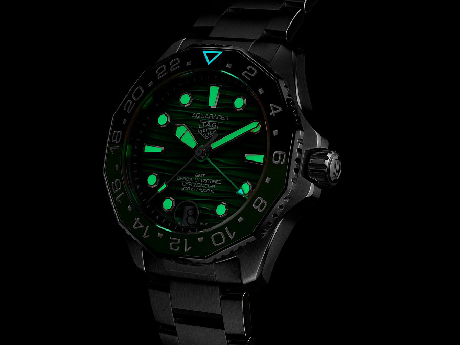 Часы TAG Heuer Aquaracer Professional 300 GMT WBP5115.BA0013 — артикул WBP5115.BA0013