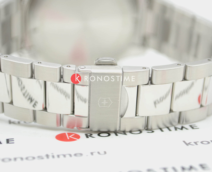 Часы Victorinox Fieldforce Chronograph 241901 — синий, металл сталь