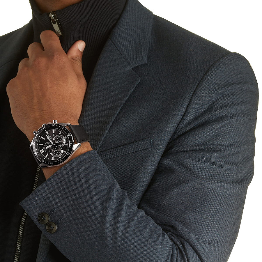 Часы Casio Edifice EFV-620L-1AVUDF (EFV-620L-1A) — кварцевые, металл сталь