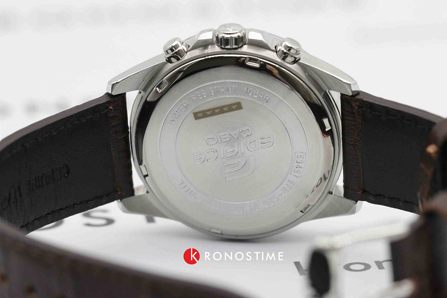 Часы Casio Edifice EFR-526L-7AVUDF (EFR-526L-7A) — мужские, коричневый