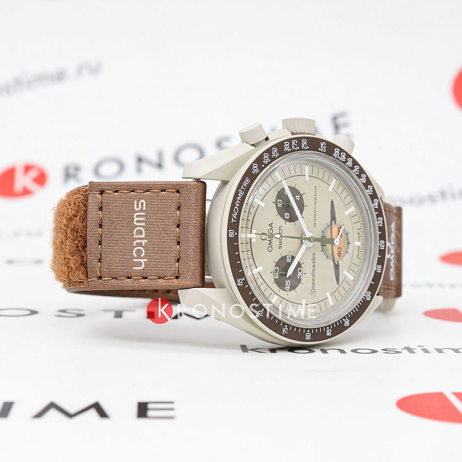 Часы Swatch x Omega Bioceramic Moonswatch Mission to Saturn SO33T100 — биокерамика, Швейцария