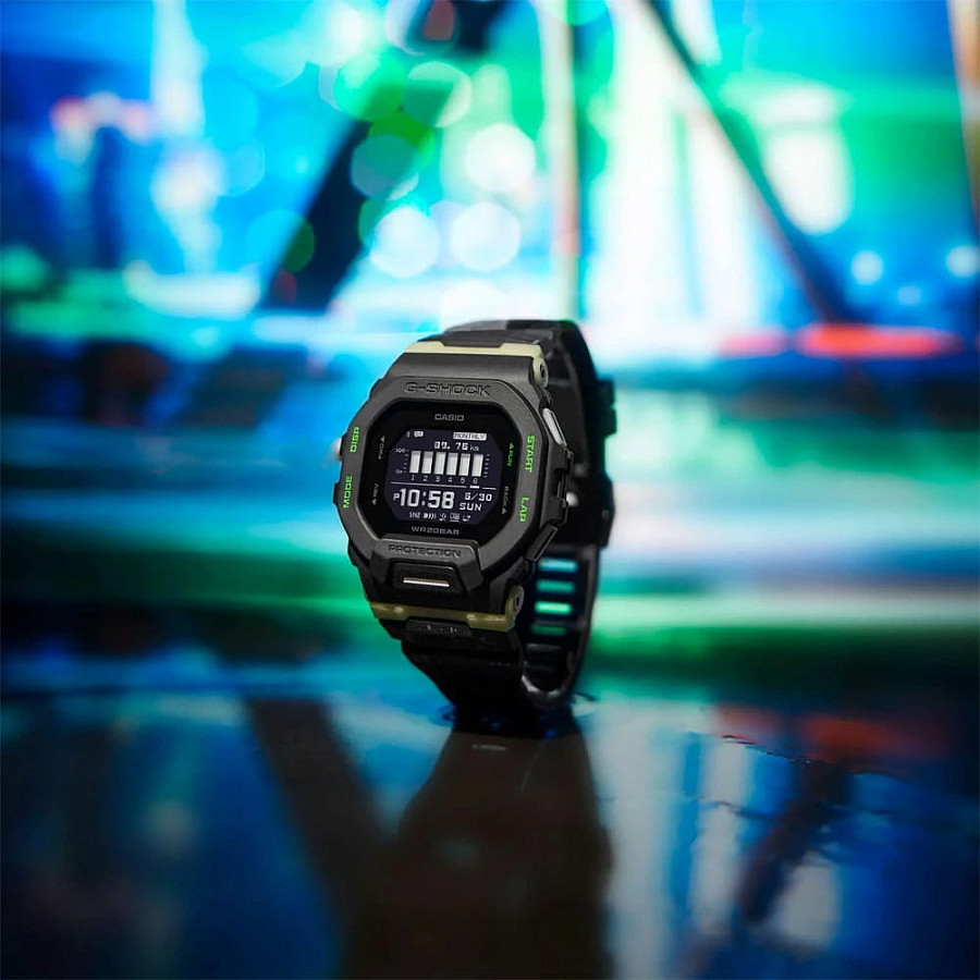 Часы Casio G-Shock GBD-200LM-1DR (GBD-200LM-1) — пластик, Япония