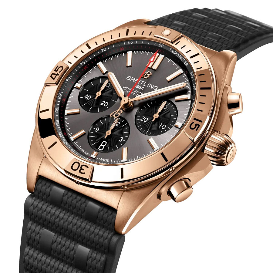 Часы Breitling Chronomat B01 42 mm RB0134101B1S2 — механические, золото