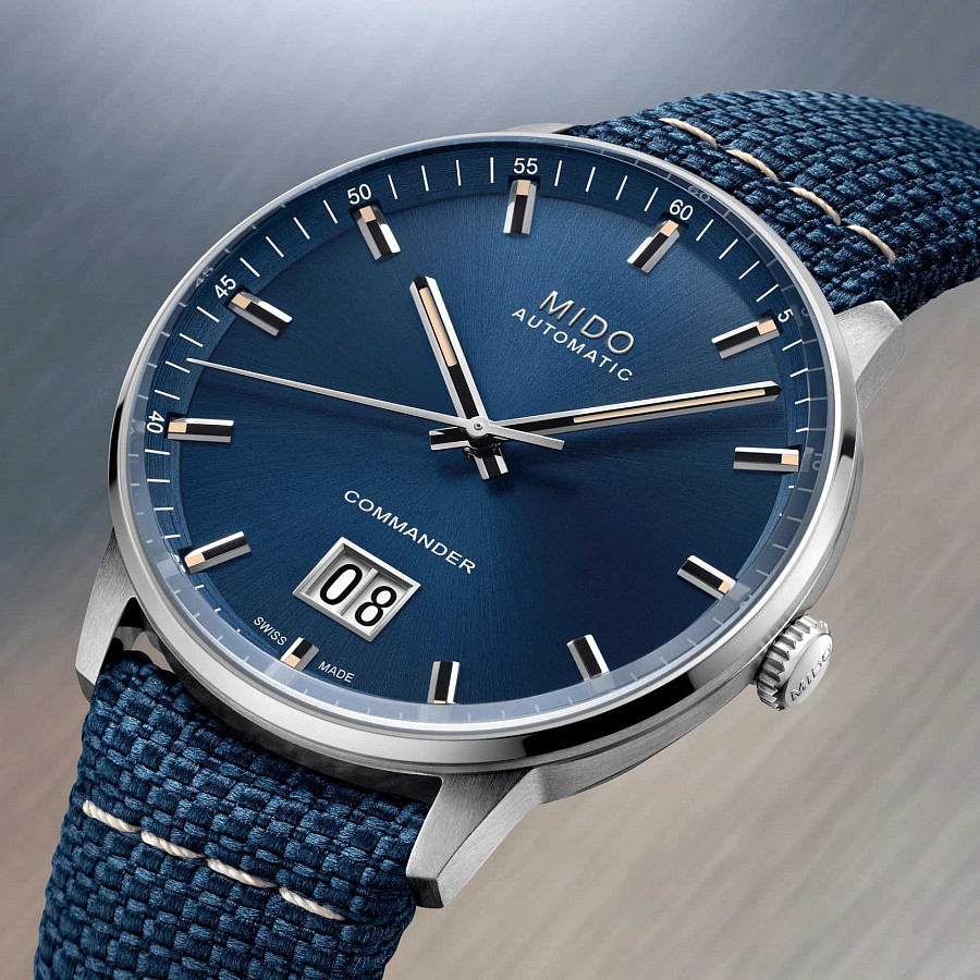 Часы Mido Commander Big Date M021.626.17.041.00 — Швейцария, механические