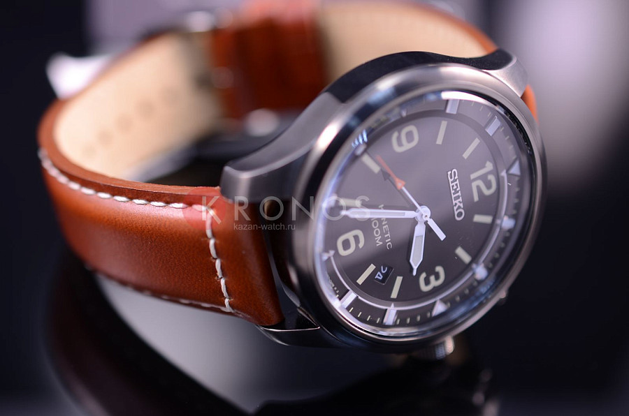 Часы Seiko Conceptual Series Sports SKA691P1 — автокварц (кинетик), металл сталь
