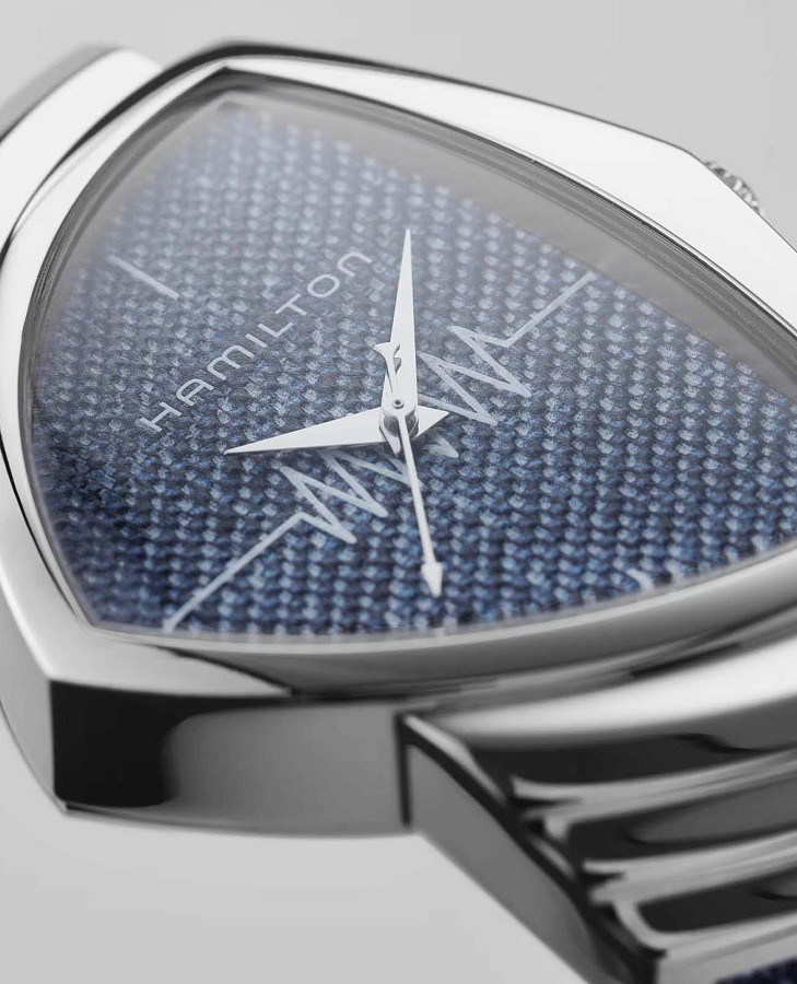 Часы Hamilton Ventura Quartz H24411941 — сталь, Швейцария
